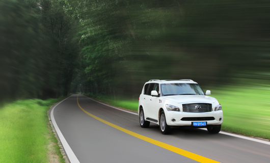 英菲尼迪QX56品牌推广拍摄 英菲尼迪QX56品牌推广拍摄